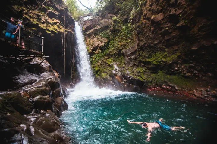 La Oropendola Waterfall