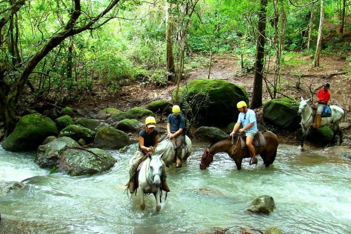 Horseback Riding to Las Chorreras Waterfall and La Victoria Waterfall