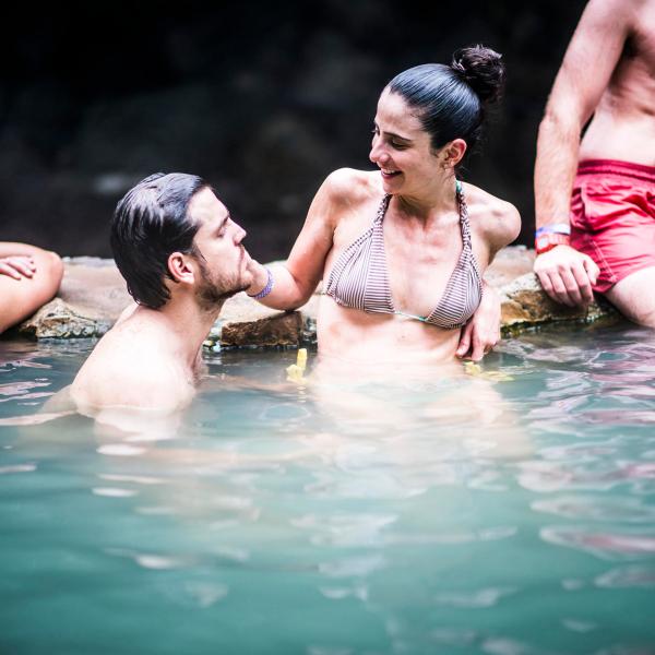 rio negro hot springs