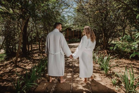 Celebrate-your-love-story-at-hotel-hacienda-guachipelin