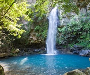 embracing-the-green-season-experience-natures-magic-at-hotel-hacienda-guachipelin