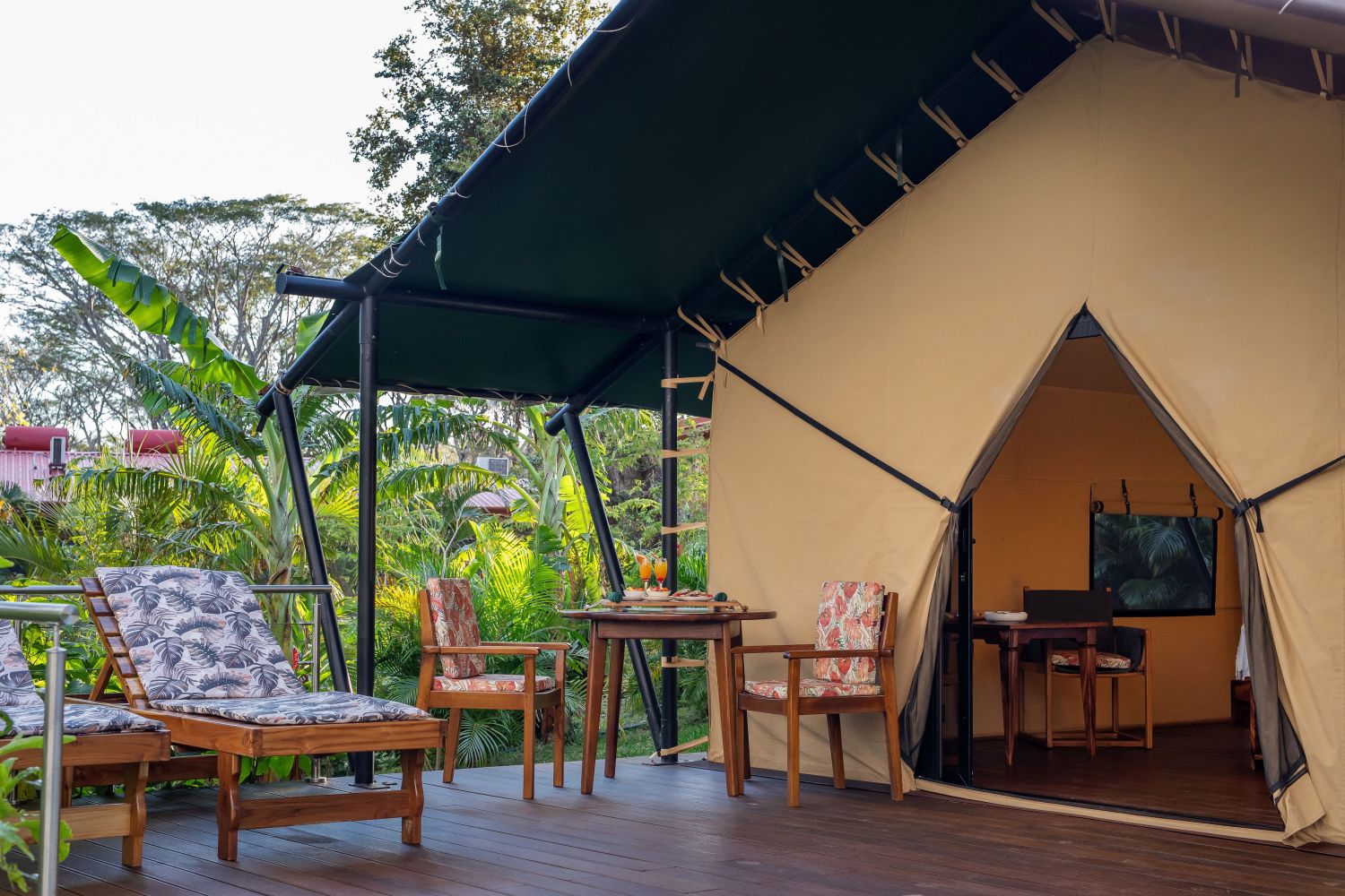 hacienda-guachipelins-exclusive-tented-camp-luxury-ecoadventure-in-costa-rica