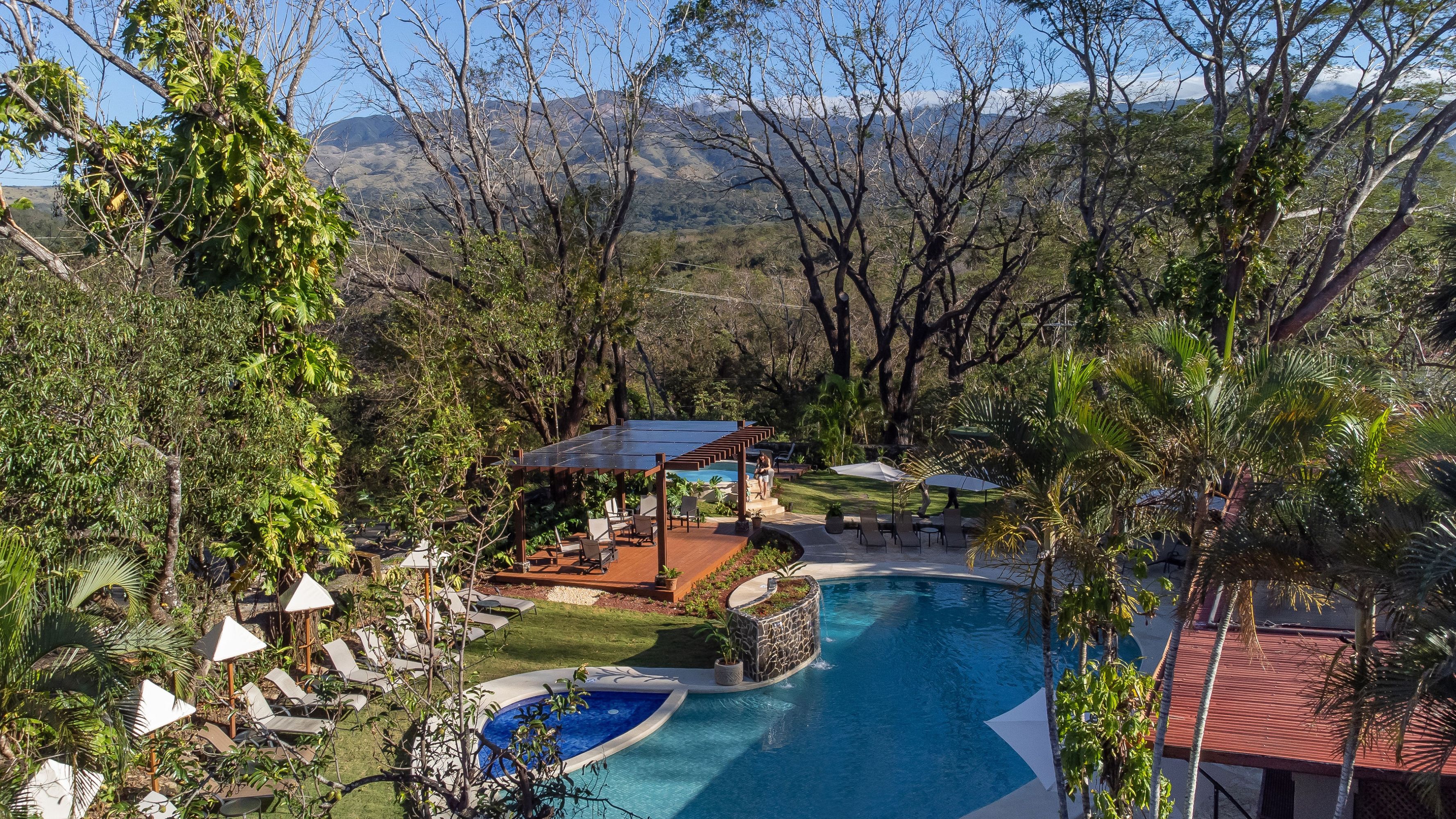 earth-month-in-guanacaste-hacienda-guachipelin